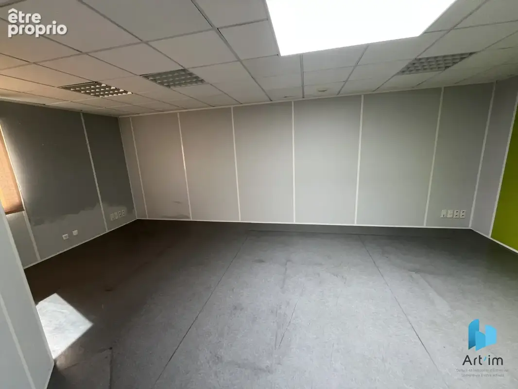 750 m2 de bâtiment à vendre secteur Université - photo 25
