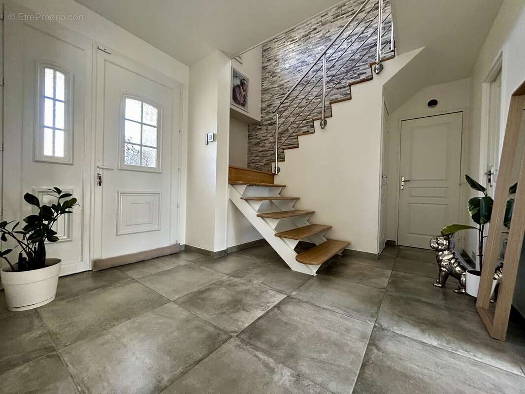 Maison à SAINT-WITZ