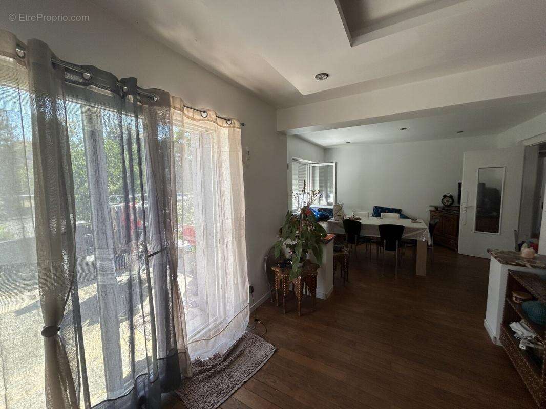 Maison de plain-pied, 6 pièces, 124 m2, sur 4,84 ares à Cernay (68700) - photo 16