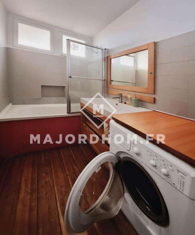 Appartement à MARSEILLE-8E