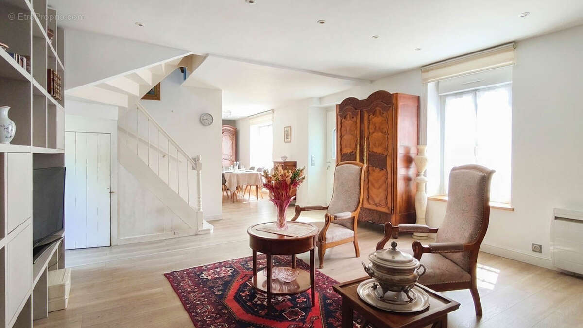 Maison à PONT-AVEN