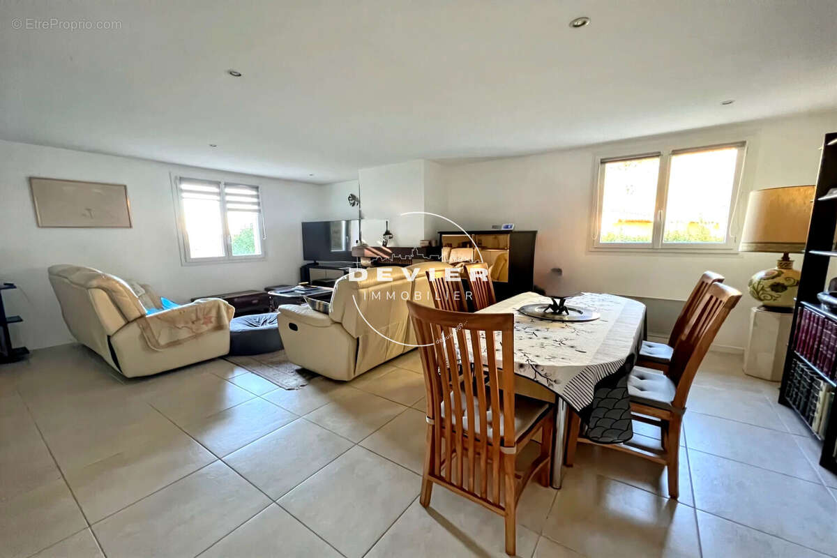 Maison à SAINT-AUNES