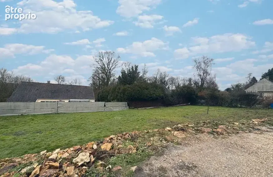 Terrain à GUERARD