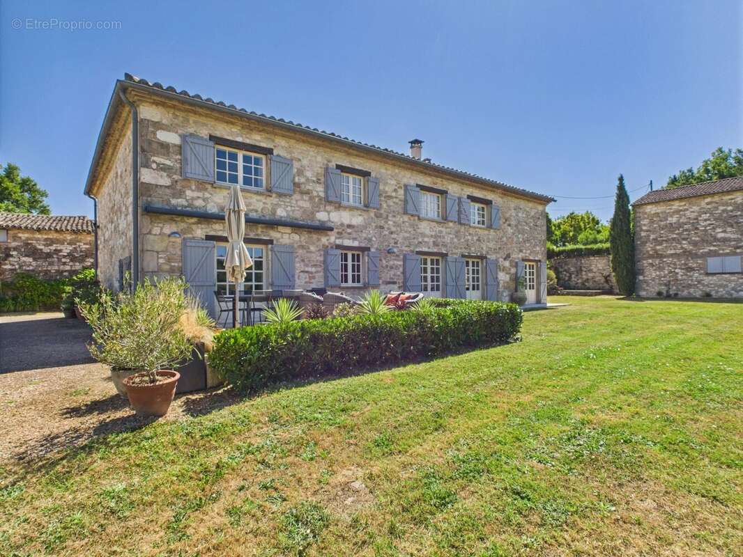 Maison à CASTELNAU-DE-MONTMIRAL