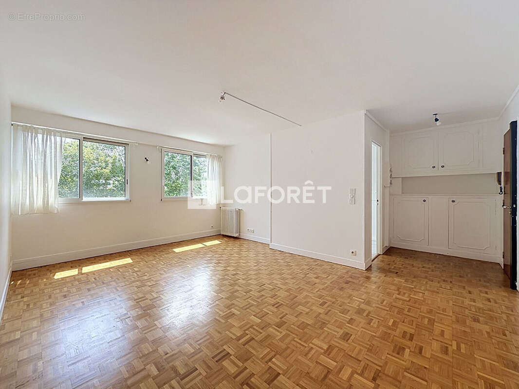 Appartement à LE VESINET