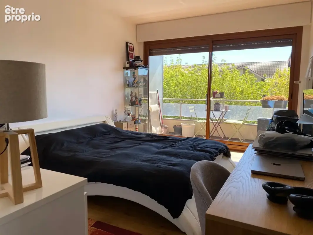 Appartement 4 pièces 90 m² à vendre à Saint-Genis-Pouilly (01630) - photo 8