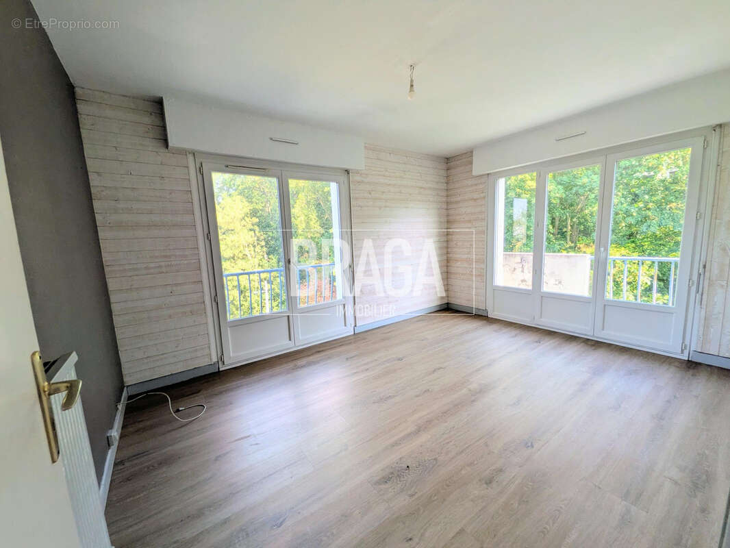 Superbe appartement lumineux   70 m2   vue dégagée mer & cathédrale   garage - photo 5