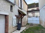 Appartement à PONT-SUR-YONNE