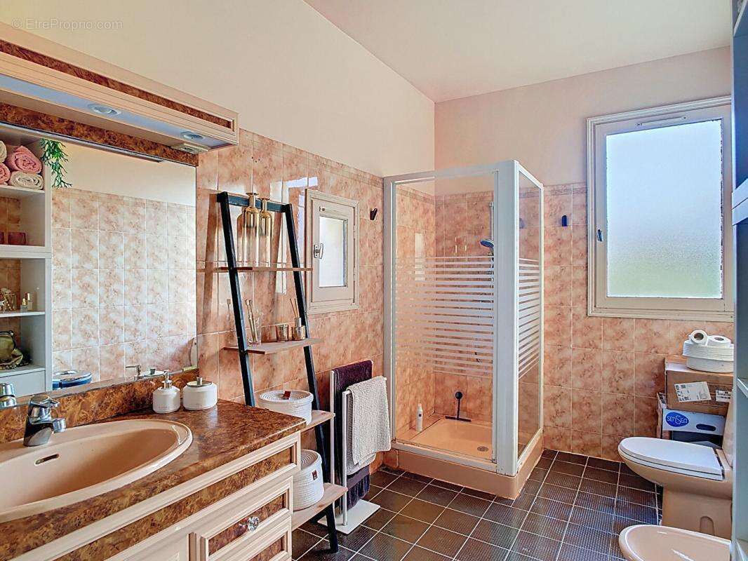 Maison à CASTELNAUD-LA-CHAPELLE