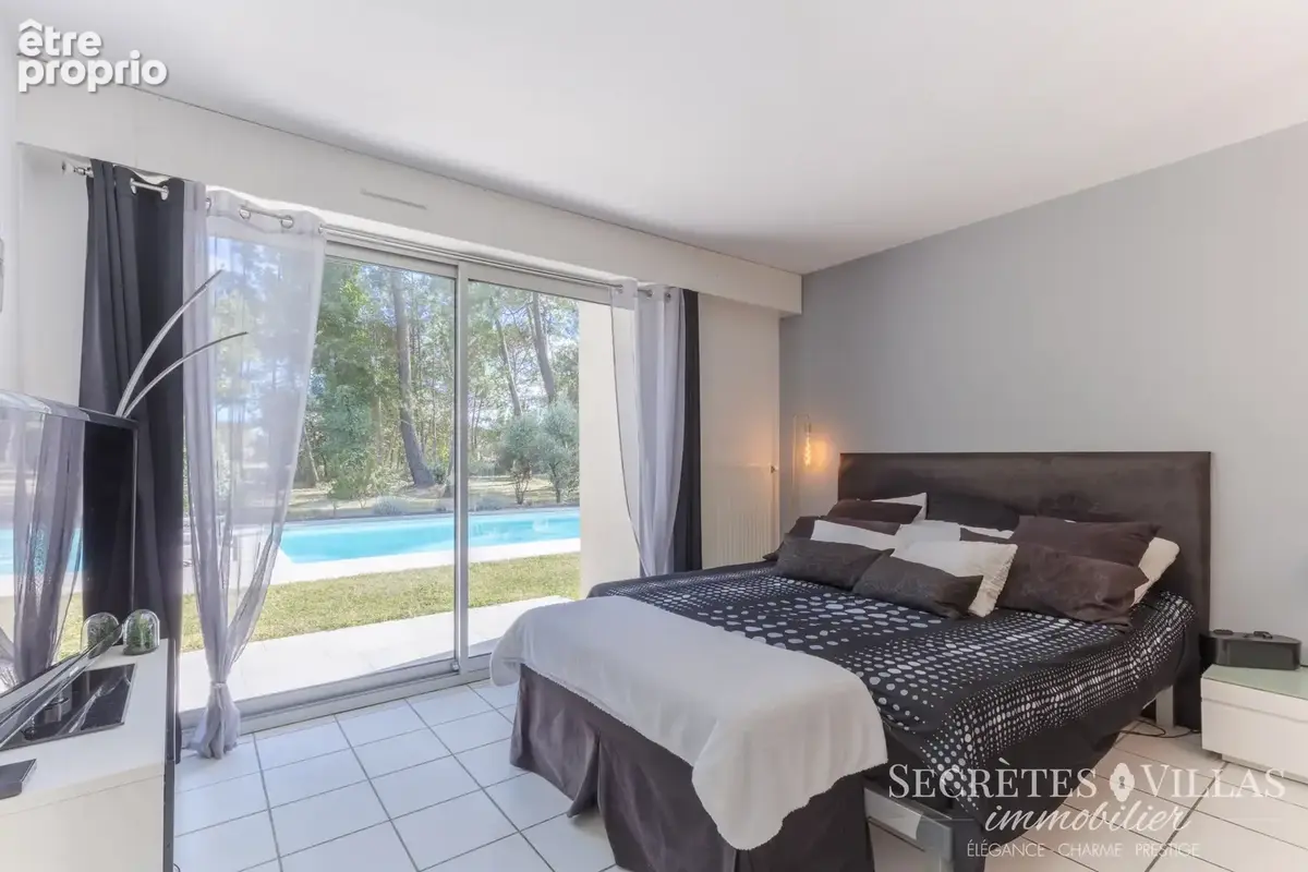 Pessac coeur du golf villa 210 m2 sur terrain  2211m2 - photo 7