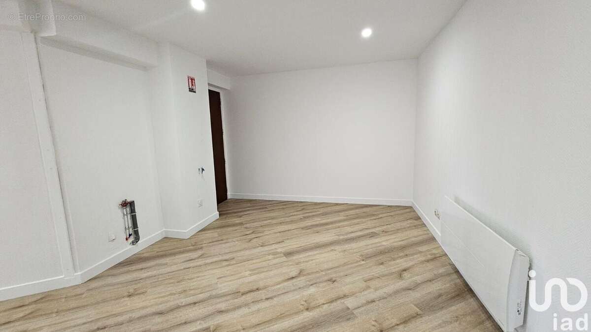 Photo 2 - Commerce à NANTES