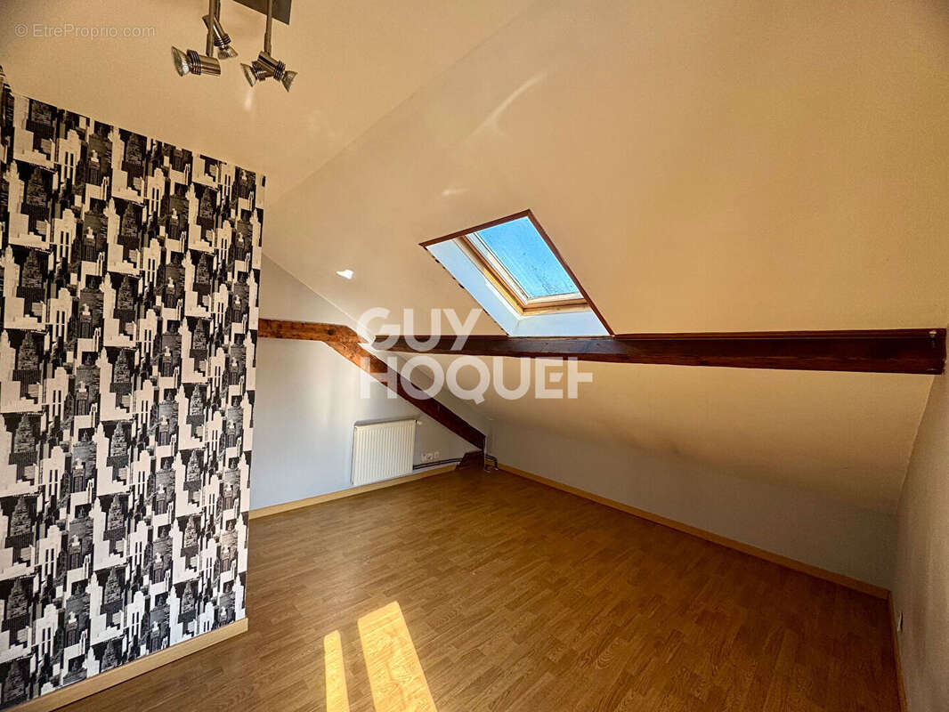 Maison à LE CREUSOT