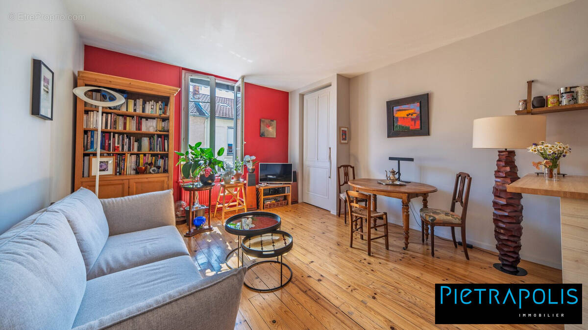 T3 CYRANO LYON 3 SEJOUR - Appartement à LYON-3E