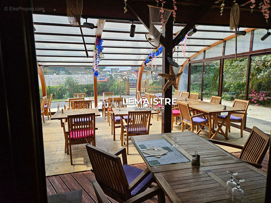 Commerce à SAINT-ETIENNE-DU-ROUVRAY