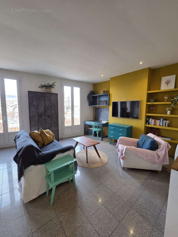 Appartement à MARSEILLE-2E