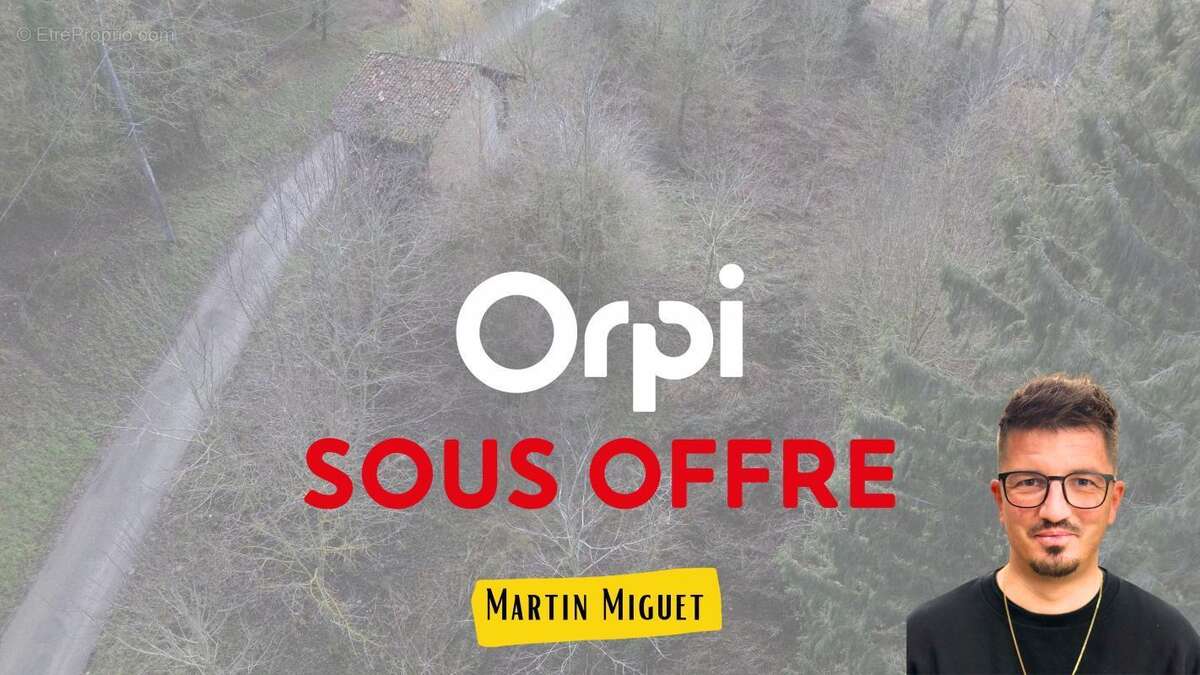 Terrain à CHIRENS