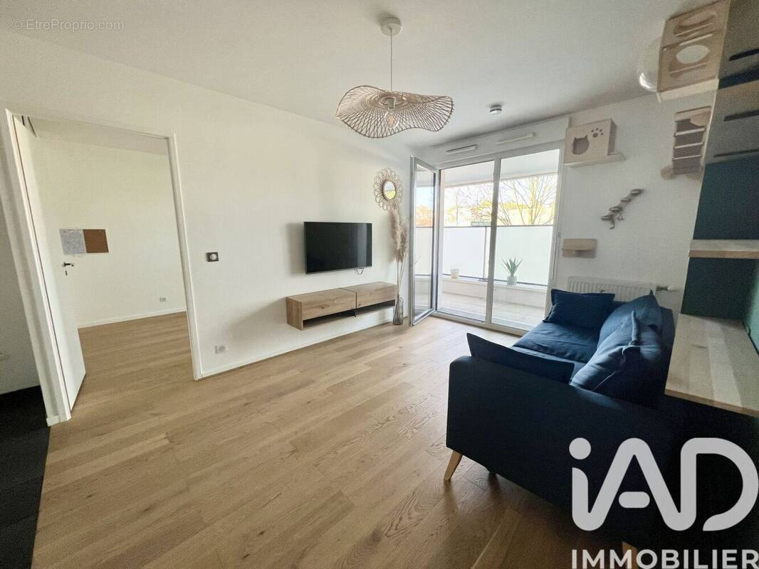 Photo 1 - Appartement à JOUY-LE-MOUTIER
