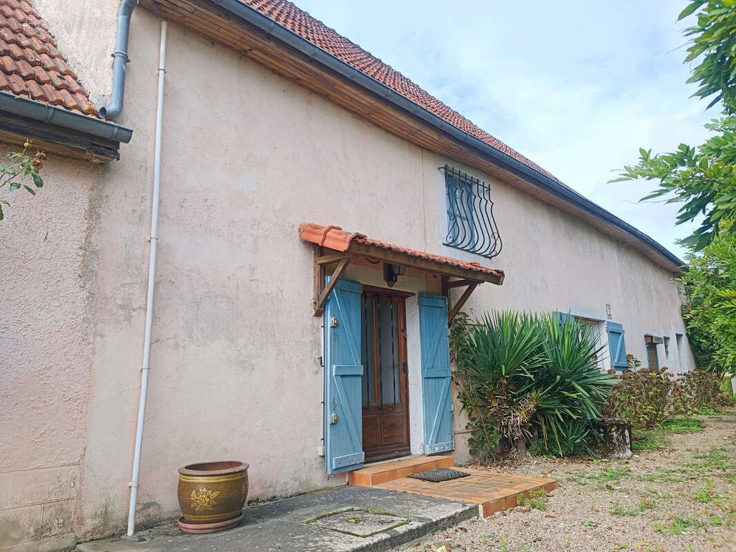 Maison à SANCERGUES