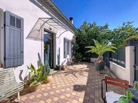 Maison à EYGALIERES