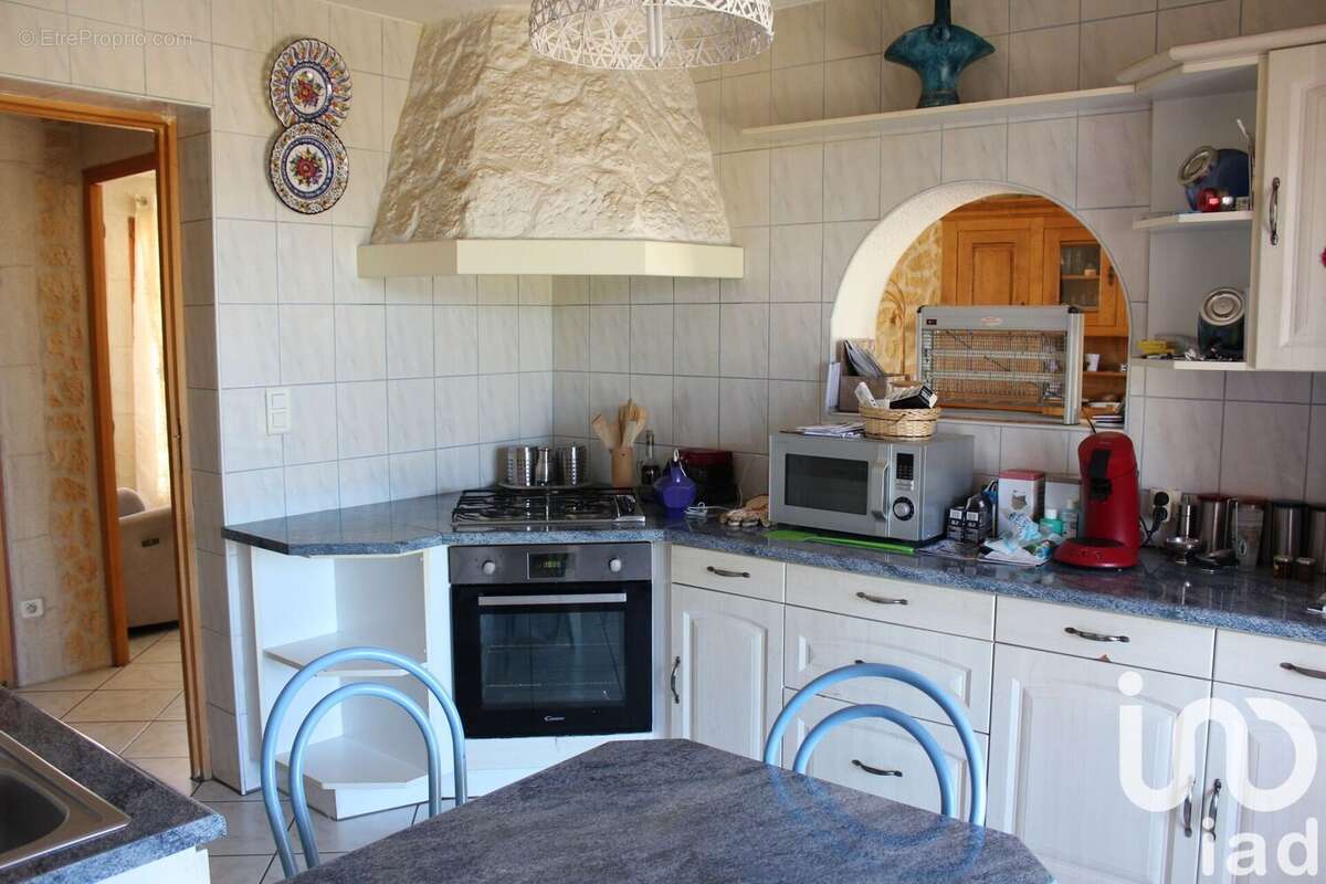 Photo 4 - Maison à LES MARTRES-D&#039;ARTIERE