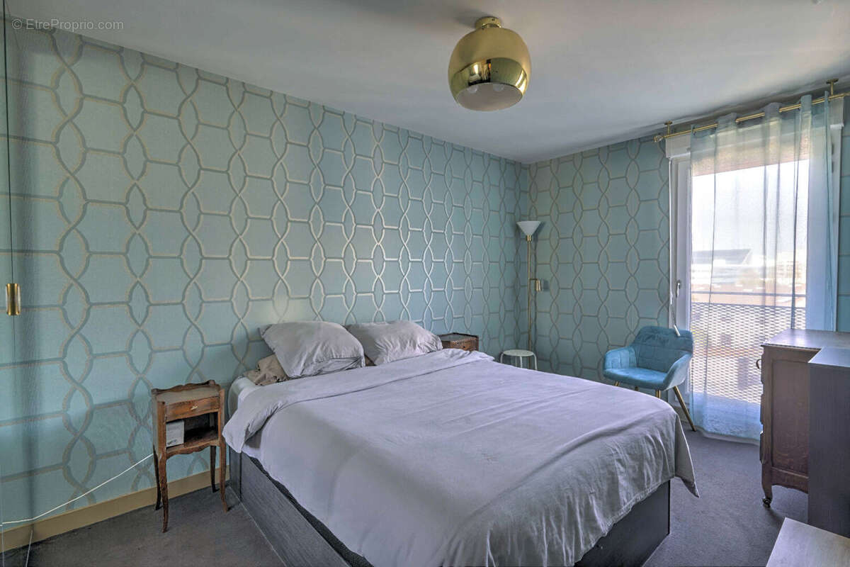 Appartement à NANTERRE