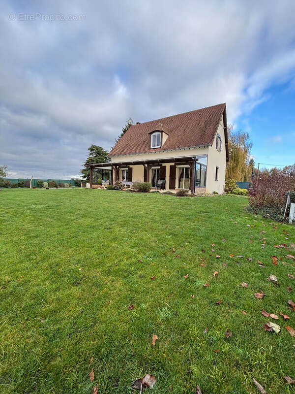 Maison à SAINT-MARTIN-LONGUEAU