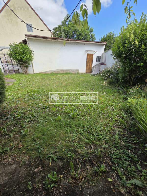 Maison à SAVIGNY-SUR-ORGE