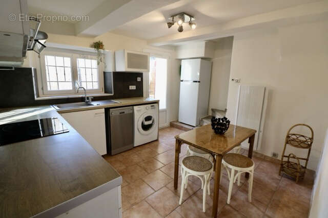 Maison de village t3 + terrasse a vendre sur aix en provence - les milles - photo 6