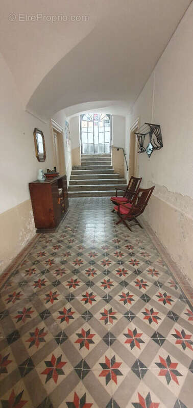 Maison d'exception avec garages, cave, local indépendant et parc arboré - photo 7