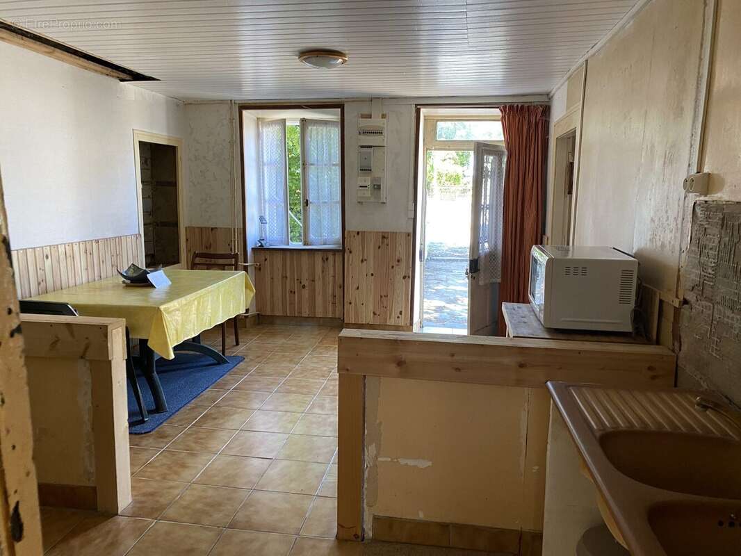 Maison 48 m² à Linards  - photo 4