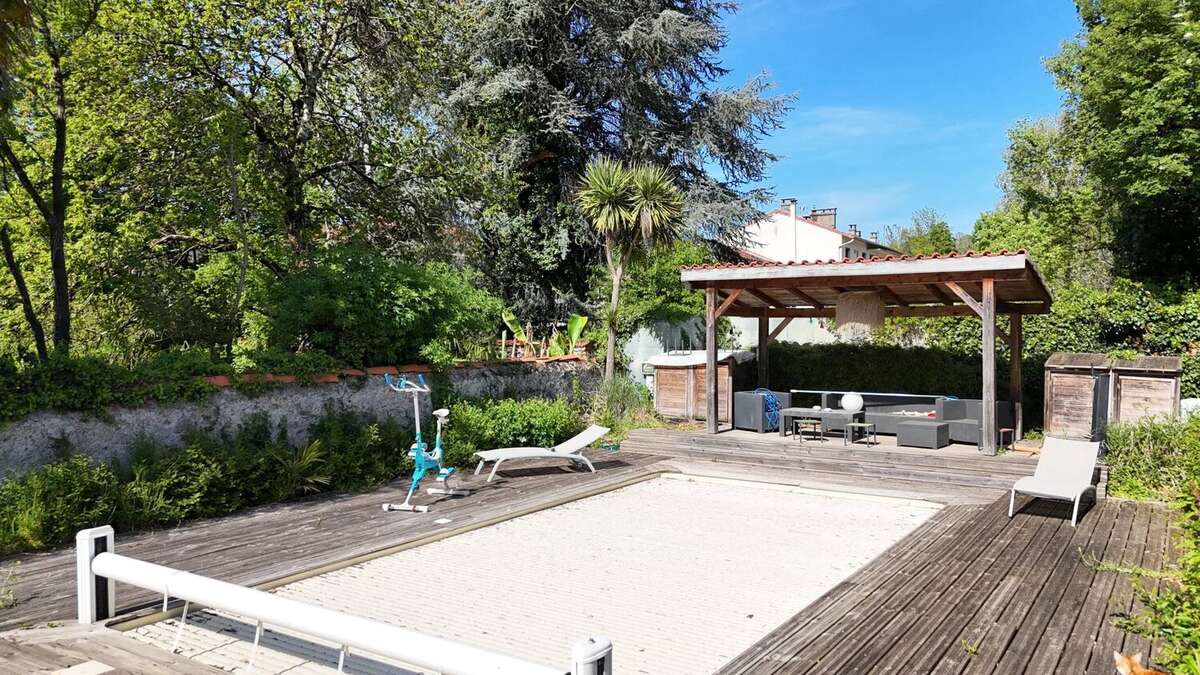 Maison à SAINT-GIRONS