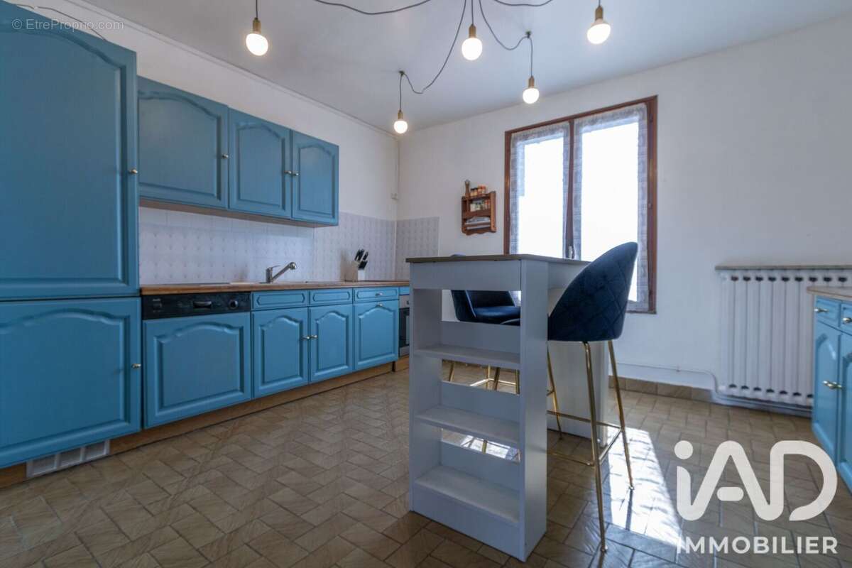 Photo 6 - Appartement à VENISSIEUX