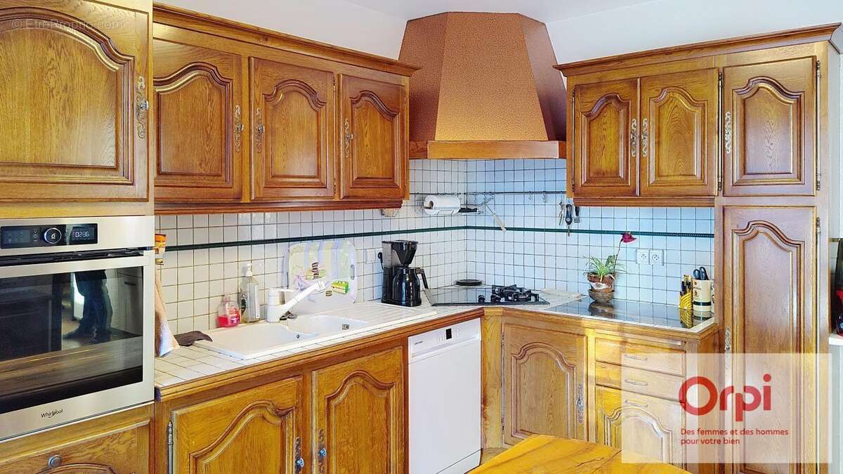 Maison à TERRASSON-LAVILLEDIEU