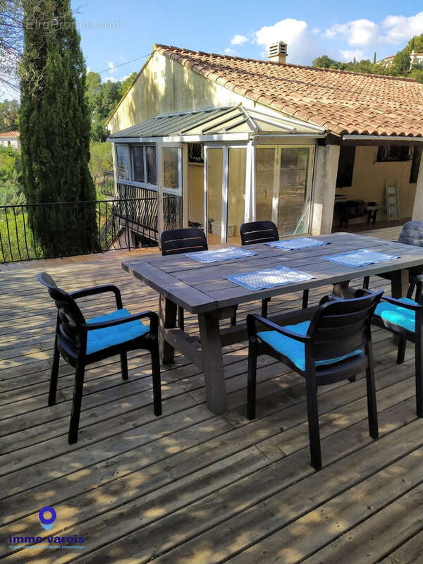 Villa Pierrefeu du var au calme vue panoramique sur le village - photo 6