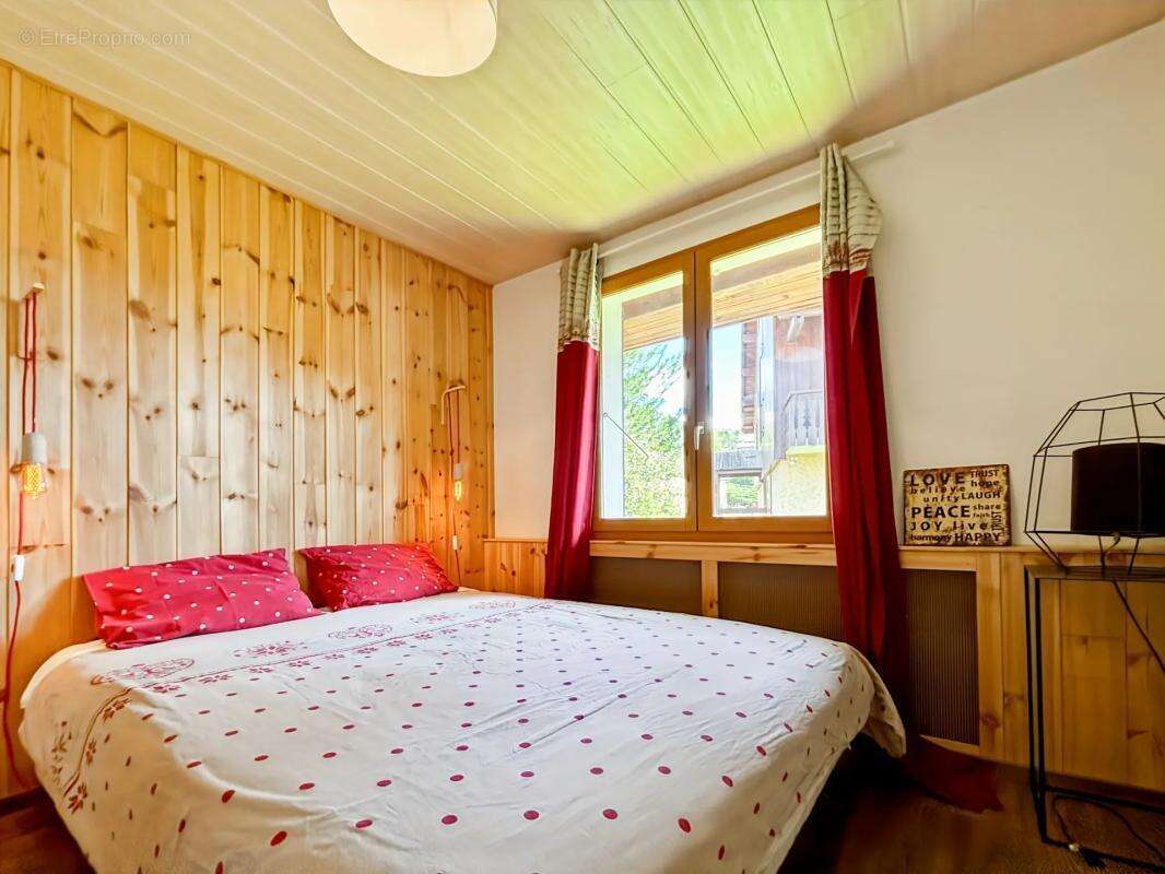 Maison à LA SALLE-LES-ALPES