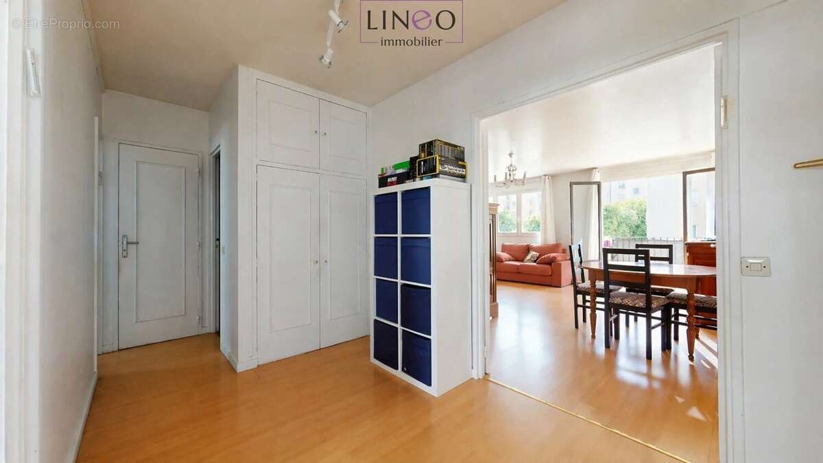 Appartement à THIAIS