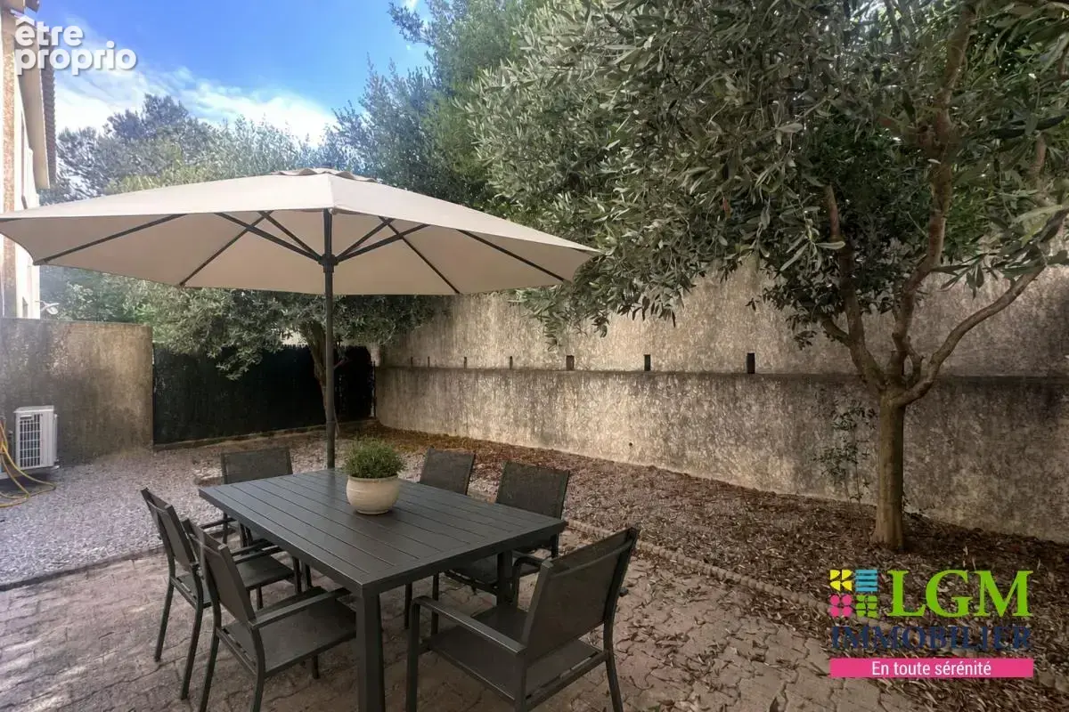 Maison à NIMES