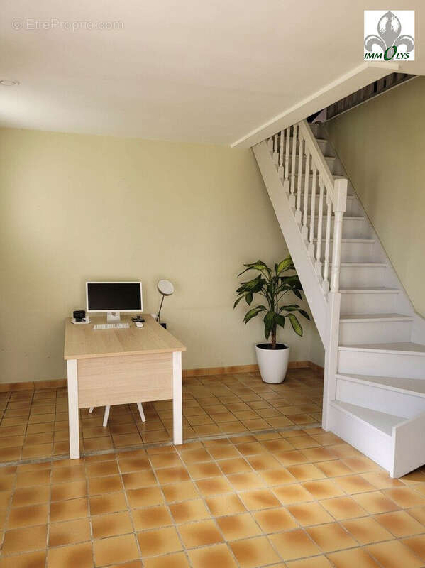 Maison à LA GENETE