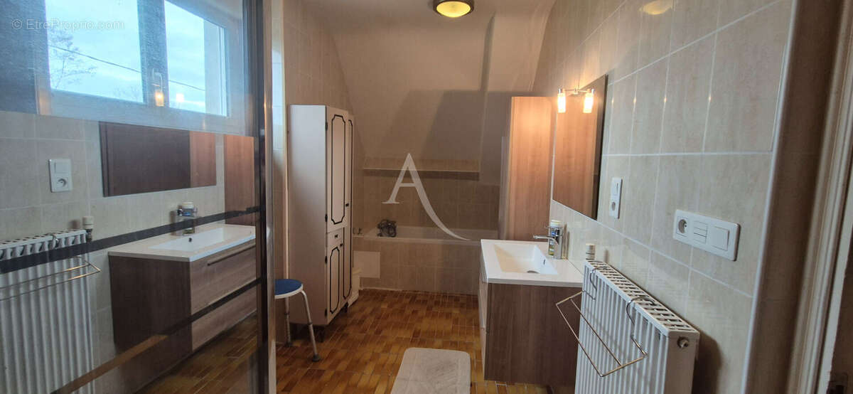 Maison à MONT-PRES-CHAMBORD