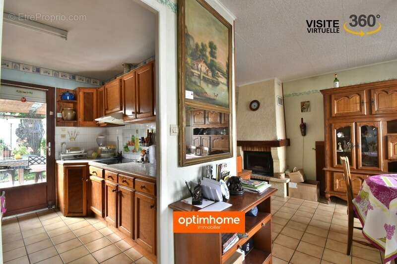 Maison à vendre 4 pièces AMBARES ET LAGRAVE (33) - photo 5