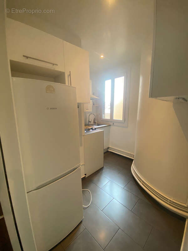 Appartement à COURBEVOIE