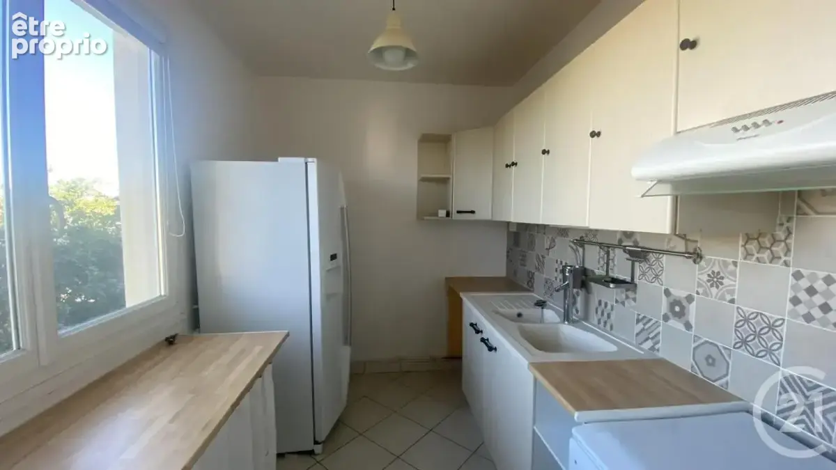 Appartement 4 pièces 77 m² à vendre à Corbas (69960) - photo 10