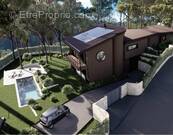 Terrain à ROQUEFORT-LES-PINS