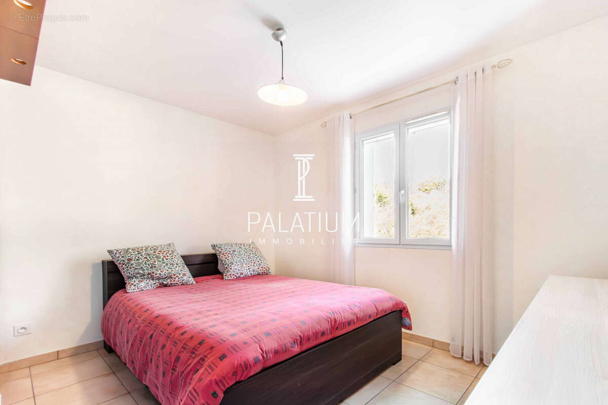 Maison à SAINT-JULIEN