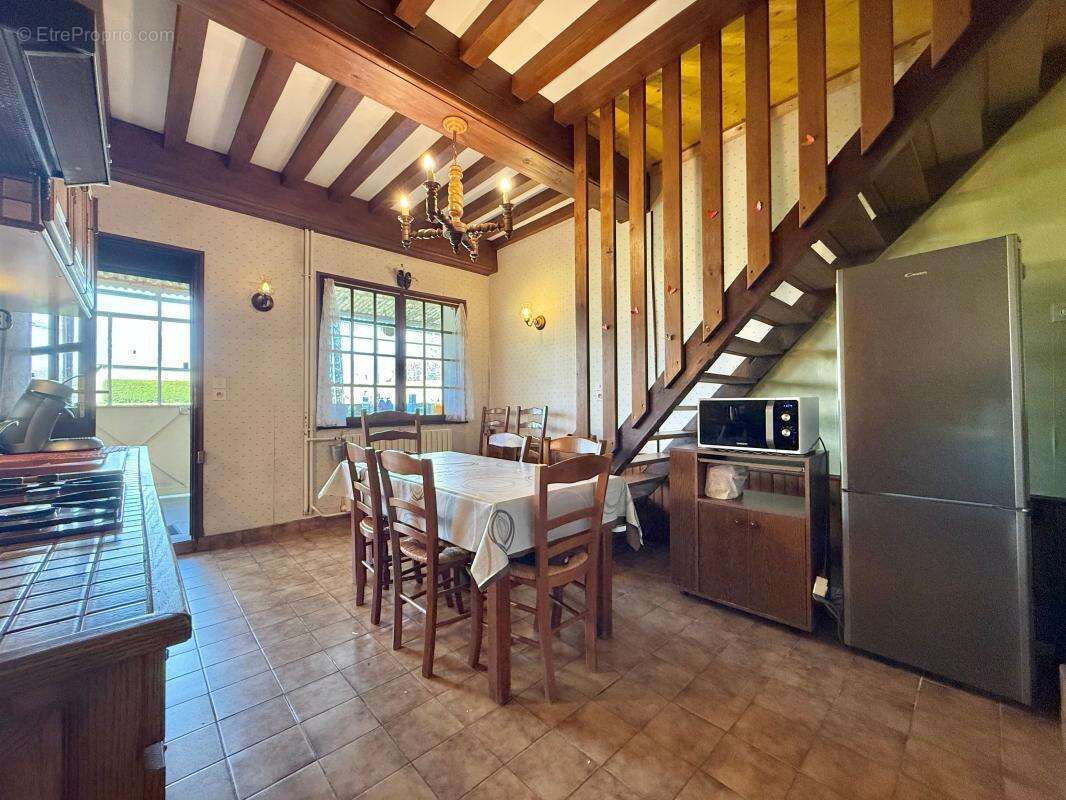 Maison 142m² - 4 chambres - (Possibilité pré de 9441 en plus) - photo 9