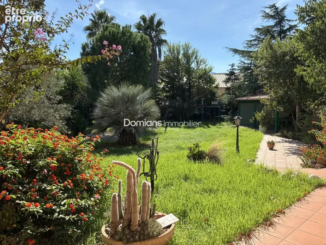 Maison 5 pièces 172 m² à vendre à Argeles-Sur-Mer (66700) - photo 2