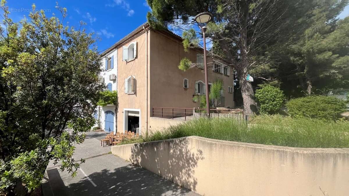 Appartement à PORT-DE-BOUC
