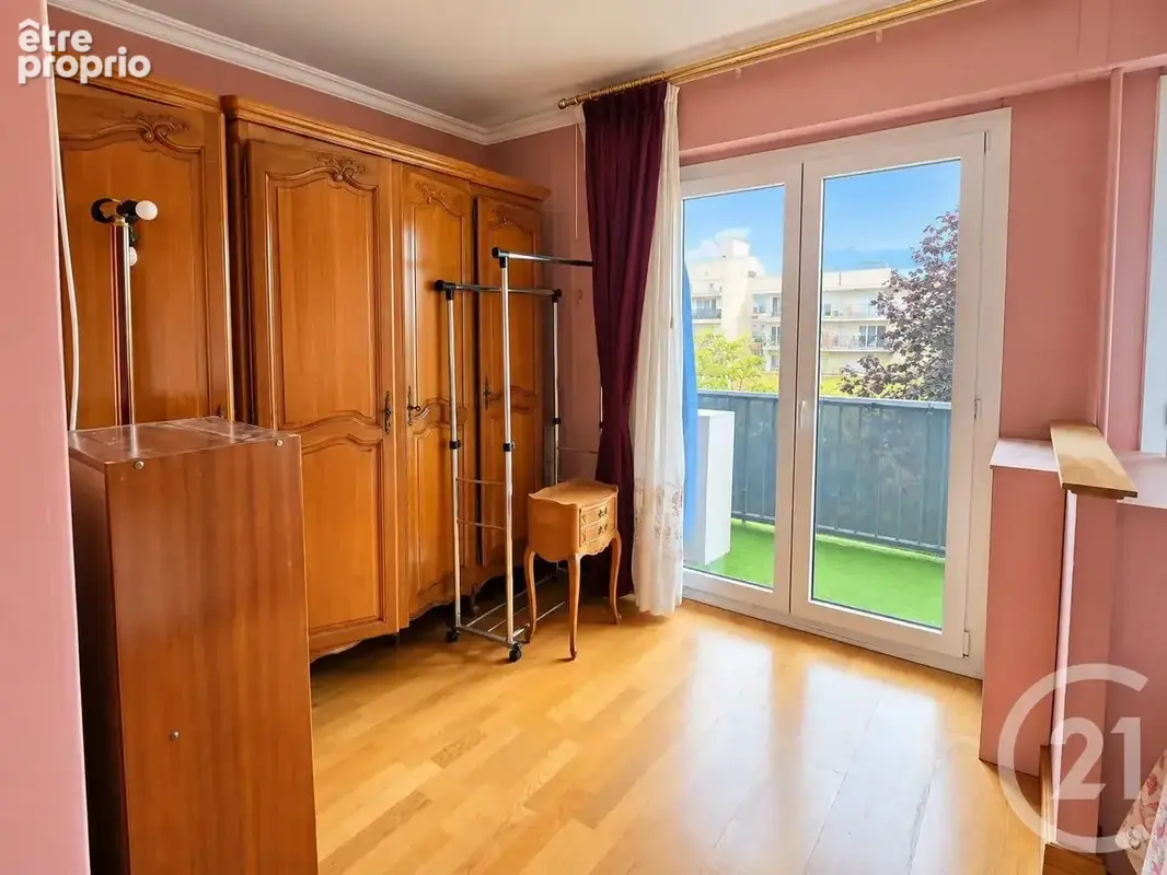 Appartement 4 pièces 75 m² à vendre à Saint-Maur-Des-Fosses (94100) - photo 6