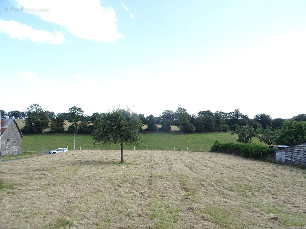 Maison à LE FRESNE-PORET