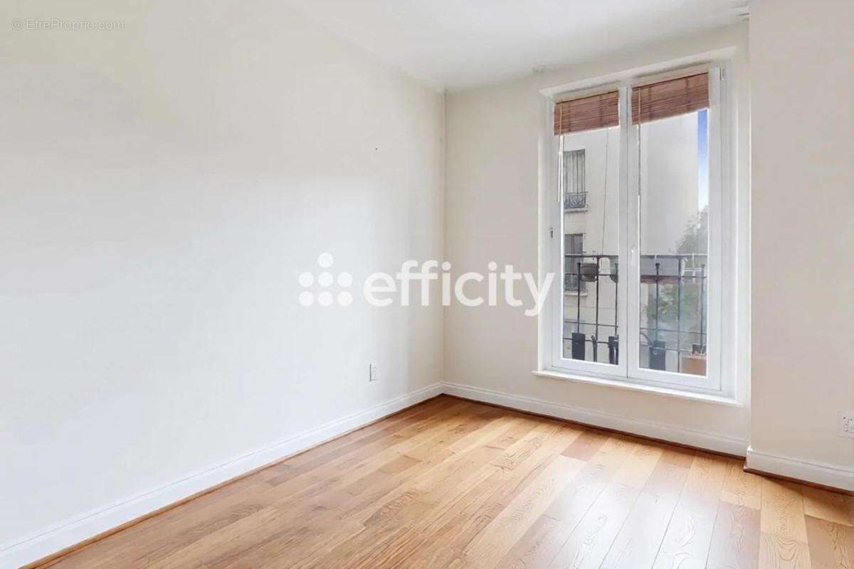 Appartement à SAINT-OUEN